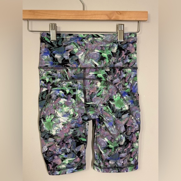 lululemon Fast and Free High-Rise Shorts 8" in Rapid Flourish Multi Color - Picture 8 of 14